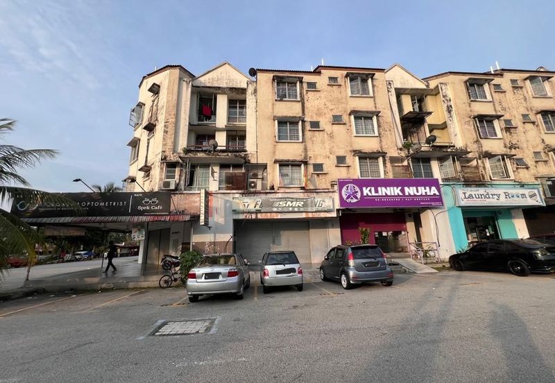NEAR TOL BANGI GATEWAY MALL FIRST FLOOR Perkasa Shop Apartment Seksyen 15 Bandar Baru Bangi