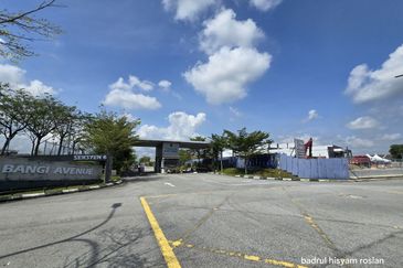 Bangi Avenue