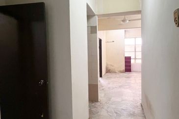 GOOD FOR INVESTMENT FIRST FLOOR Perkasa Shop Apartment Seksyen 15 Bandar Baru Bangi