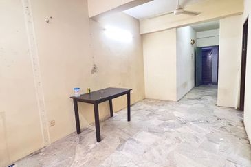 GOOD FOR INVESTMENT FIRST FLOOR Perkasa Shop Apartment Seksyen 15 Bandar Baru Bangi