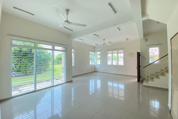 Desa Pinggiran Putra