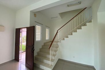 Desa Pinggiran Putra