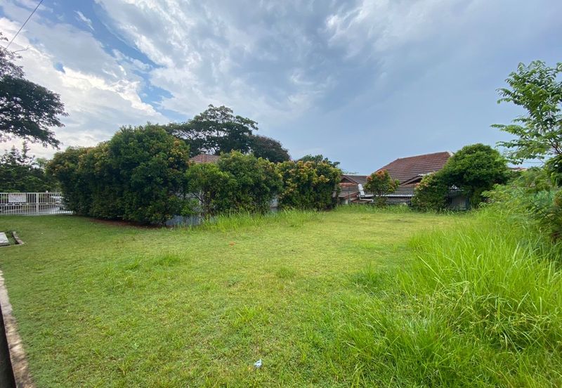 Desa Pinggiran Putra