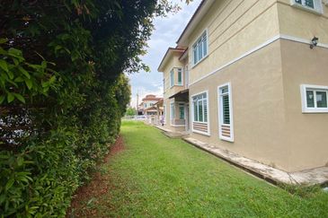 Desa Pinggiran Putra