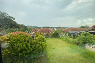 Desa Pinggiran Putra