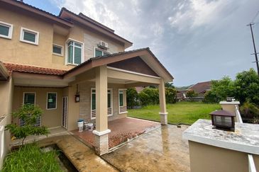 Desa Pinggiran Putra