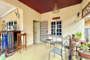 Desa Pinggiran Putra