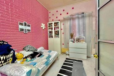 Desa Pinggiran Putra