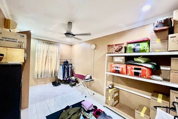 Desa Pinggiran Putra