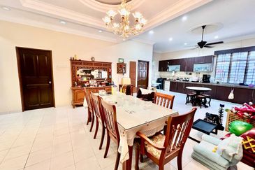 Desa Pinggiran Putra