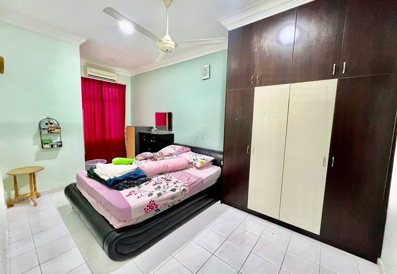 Desa Pinggiran Putra