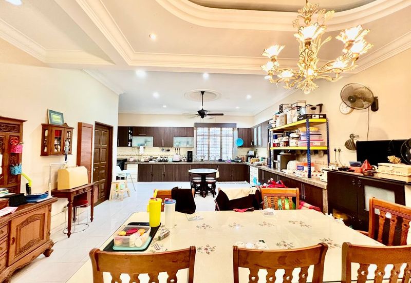 Desa Pinggiran Putra