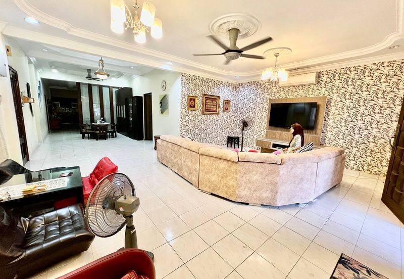 Desa Pinggiran Putra