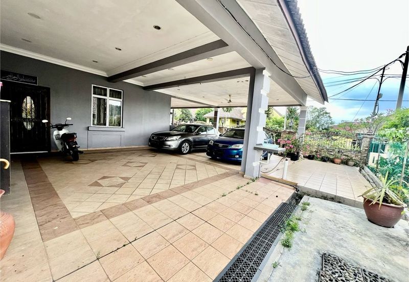 Desa Pinggiran Putra