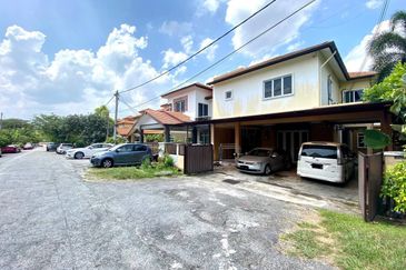 Desa Pinggiran Putra