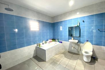 Desa Pinggiran Putra