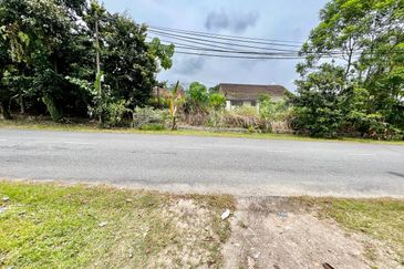 Taman Sri Raya, Batu 9