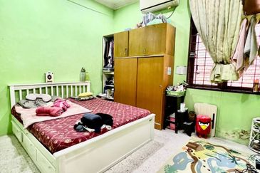 Taman Sri Raya, Batu 9