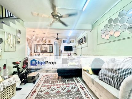 END LOT RENO 2 Storey Terrace Taman Ria Kajang, Selangor, Kajang