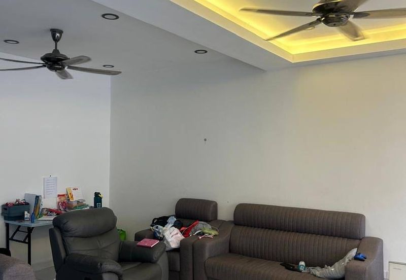 RENOVATED Double Storey Terrace Camelia Residence Semenyih 
