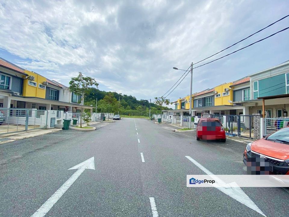 FREEHOLD BELOW SPA Double storey Eugenia Hillpark 3 Bandar Teknologi Kajang, Selangor, Kajang