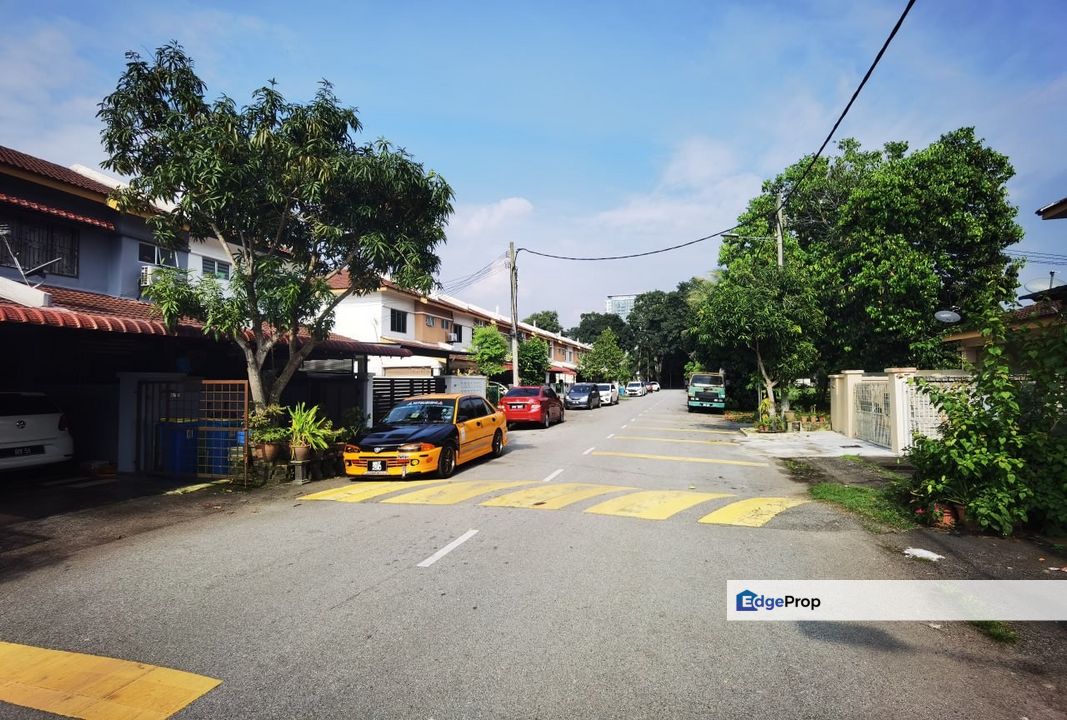 CHEAPEST RENO 2 Storey Terrace House SP8 Bandar Saujana Putra, Selangor, Jenjarom