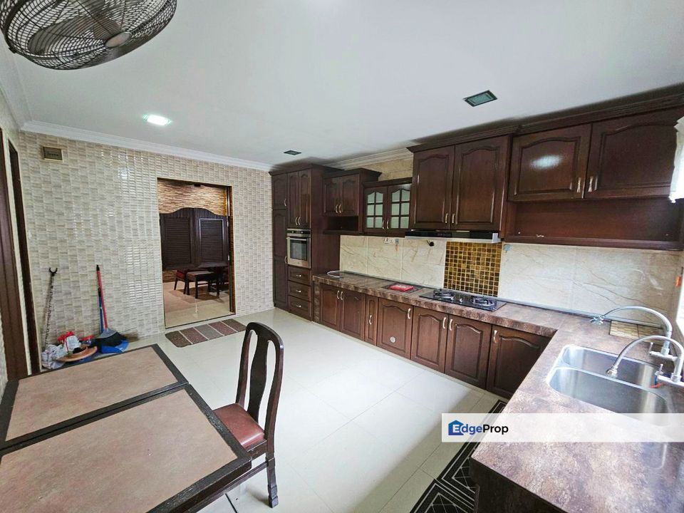 FACING OPEN FULLY RENO 2 Storey Taman Megah Sungai Jelok Kajang , Selangor, Kajang