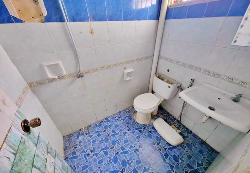 Taman Tasik Semenyih (Lake Residence)