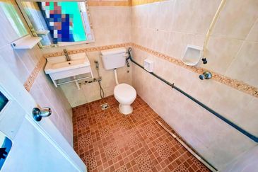 Taman Tasik Semenyih (Lake Residence)