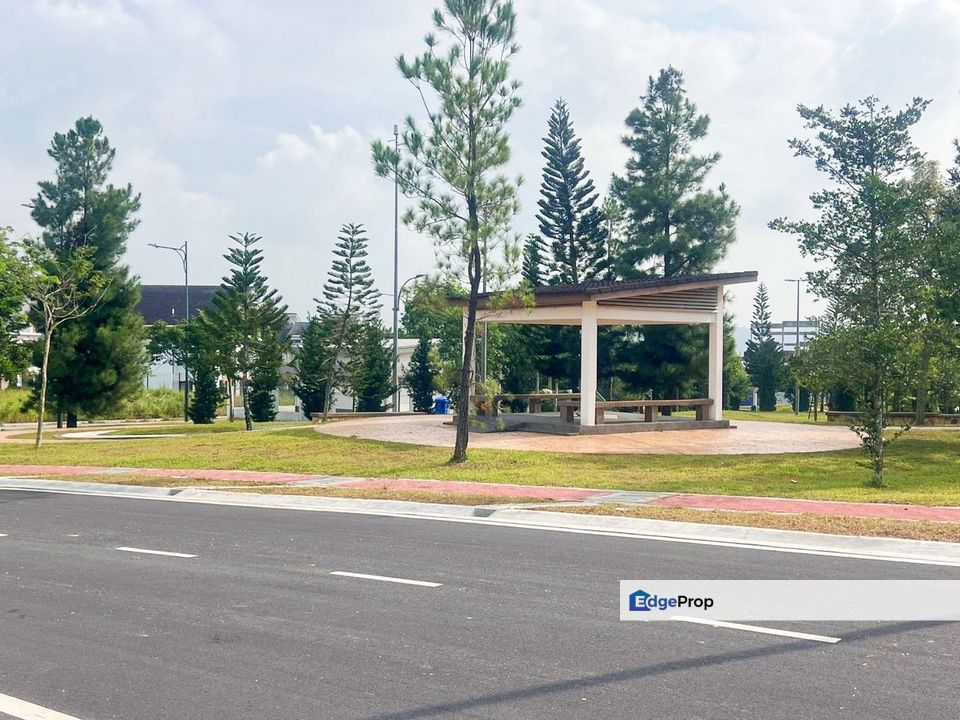 EXCLUSIVE HILLTOP VIEW PRIME AREA LAND BUNGALOW LOT LAND FREEHOLD BANDAR SERI PUTERA BANGI SOUTH, Selangor, Kajang