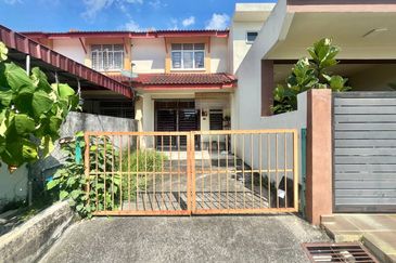 Bandar Baru Salak Tinggi