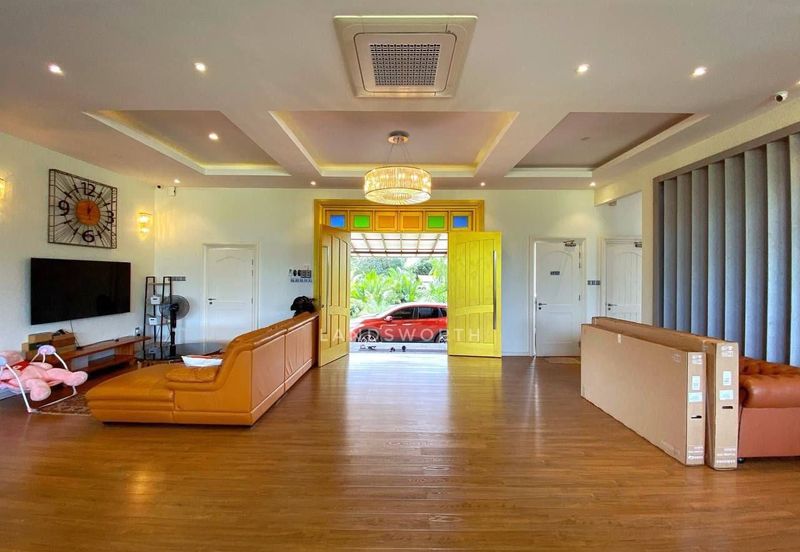 Jalan Pengkalan Chepa