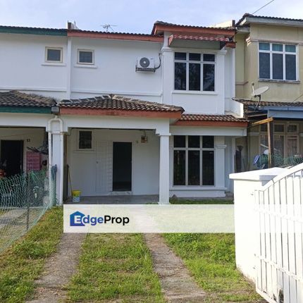 NEWLY REFURBISHED 2 Storey Taman Lestari Putra (LEP3) Seri Kembangan, Selangor, Seri Kembangan