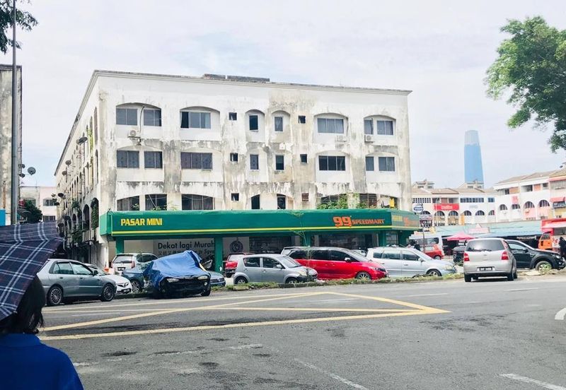 Flat Pandan Jaya Blok L13