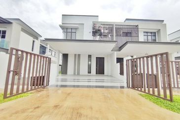 Frossa @ Setia Ecohill 2