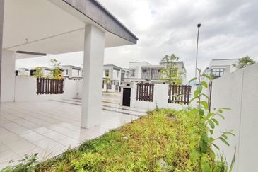 Frossa @ Setia Ecohill 2