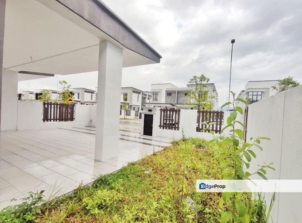FREEHOLD 2 Storey Semi D Cluster with 5FT Land Frossa Ecohill 2 Semenyih, Selangor, Beranang