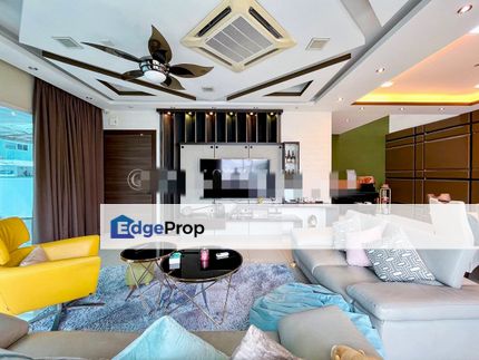 FULLY RENOVATED CORNER LOT 3 Storey Superlink Nadayu 92 Kajang 2 Bangi, Selangor, Semenyih