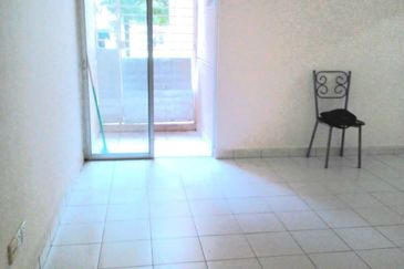 Apartment Teratai, Taman Sutera