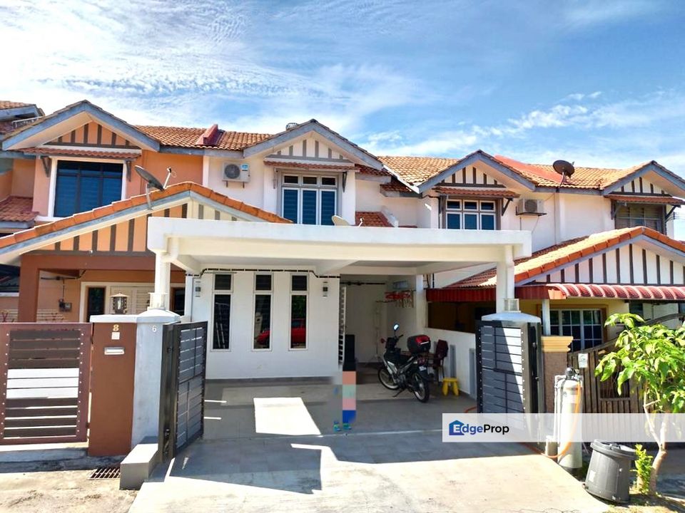 Taman Salak Perdana Bandar Baru Salak Tinggi Double Storey Terrace RENO EXTENDED For Sale, Selangor, Sepang