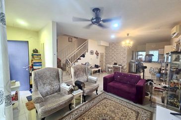 Laman Delfina @ Nilai Impian