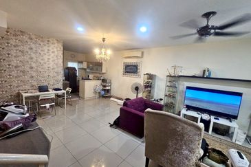 Laman Delfina @ Nilai Impian