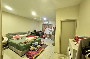 Laman Delfina @ Nilai Impian