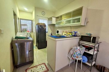 Laman Delfina @ Nilai Impian