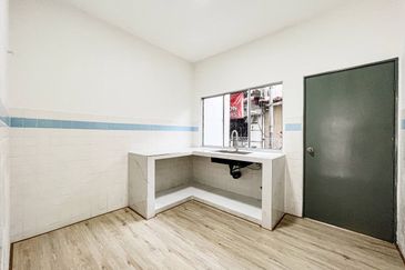 Taman Kinrara Seksyen 2