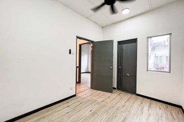 Taman Kinrara Seksyen 2