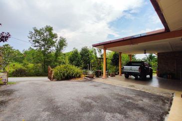 Kampung Sungai Kantan