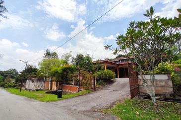 Kampung Sungai Kantan