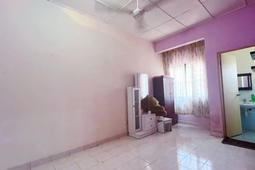 Taman Tasik Semenyih (Lake Residence)