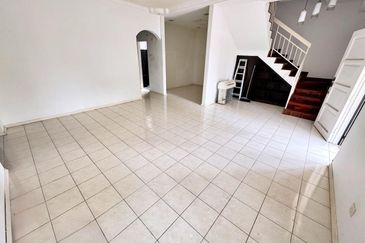 Seksyen 6 @ Bandar Bukit Mahkota